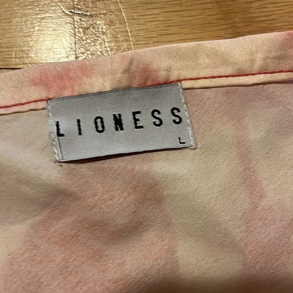Lioness Pink Satin Tiedye Skirt, Size L - Picture 2 of 5